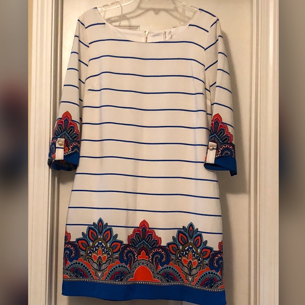 Women’s dress